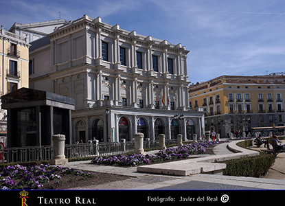 El Teatro Real se une a la cadena de solidaridad