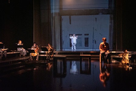 La ópera regresa a Les Arts con ‘Woman at Point Zero’