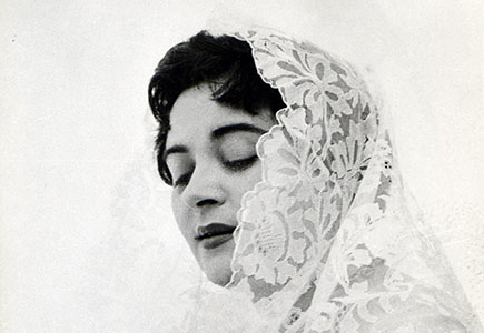 El Teatro de la Zarzuela y la Fundación Victoria de los Ángeles, rinde homenaje a la soprano barcelonesa