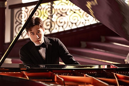 Steven Lin protagoniza el homenaje de ABAO Bilbao Opera y la Sociedad Filarmónica de Bilbao a socios y colaboradores