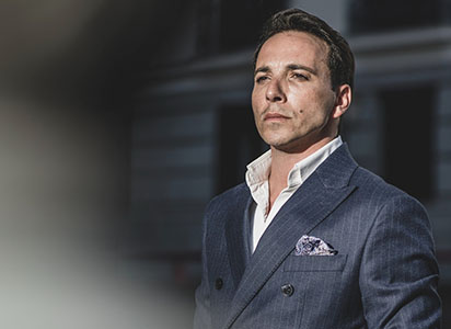 Santiago Ballerini vuelve a Nueva York para actuar en el estreno de ‘Anna di Resburgo’ 